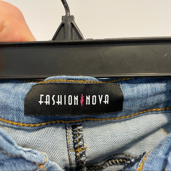 Fashion Nova Distressed Denim Medium Wash Skirt - Picture 5 of 6